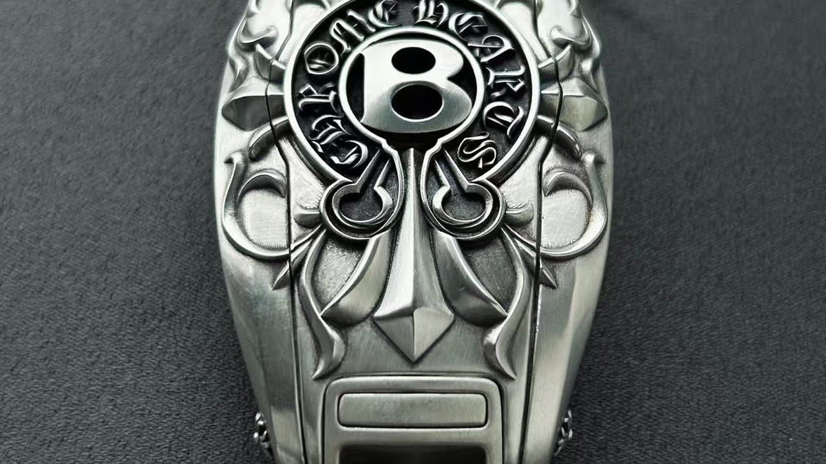 Front engraving detail on a full bespoke custom car key case