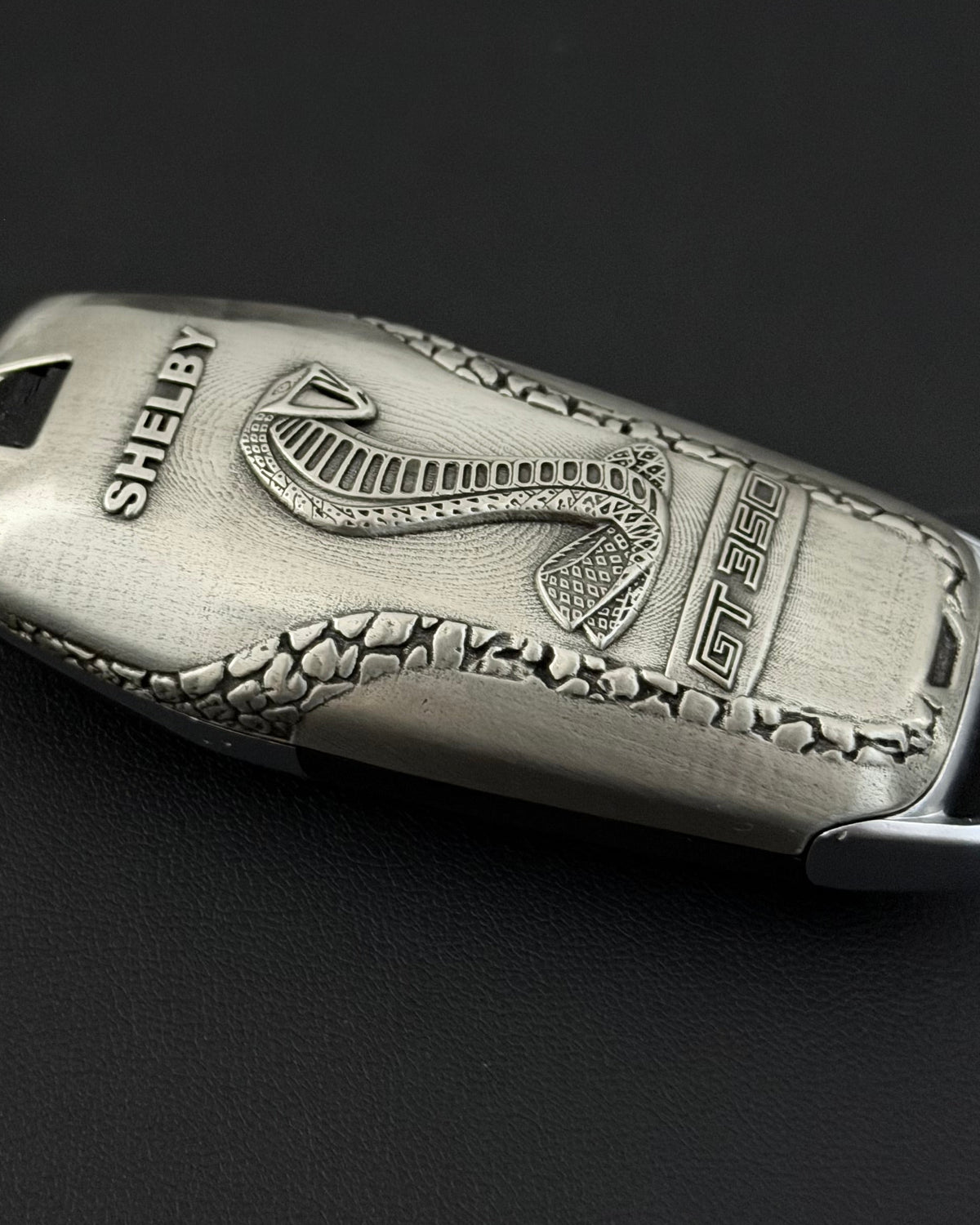 Ford Mustang Shelby GT350 Silver Key Case, front engraving detail