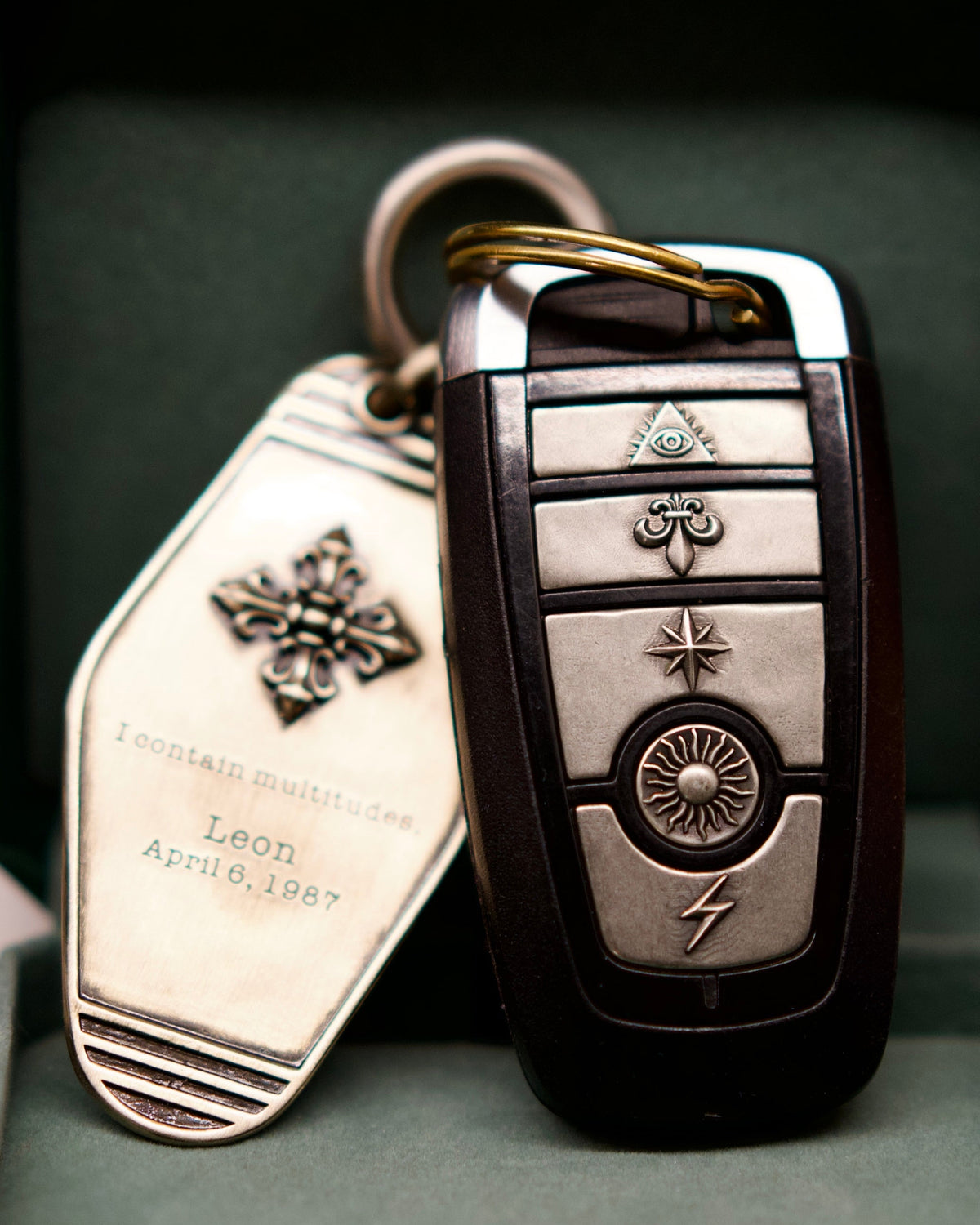Ford Mustang Silver Key Case, front engraving detail