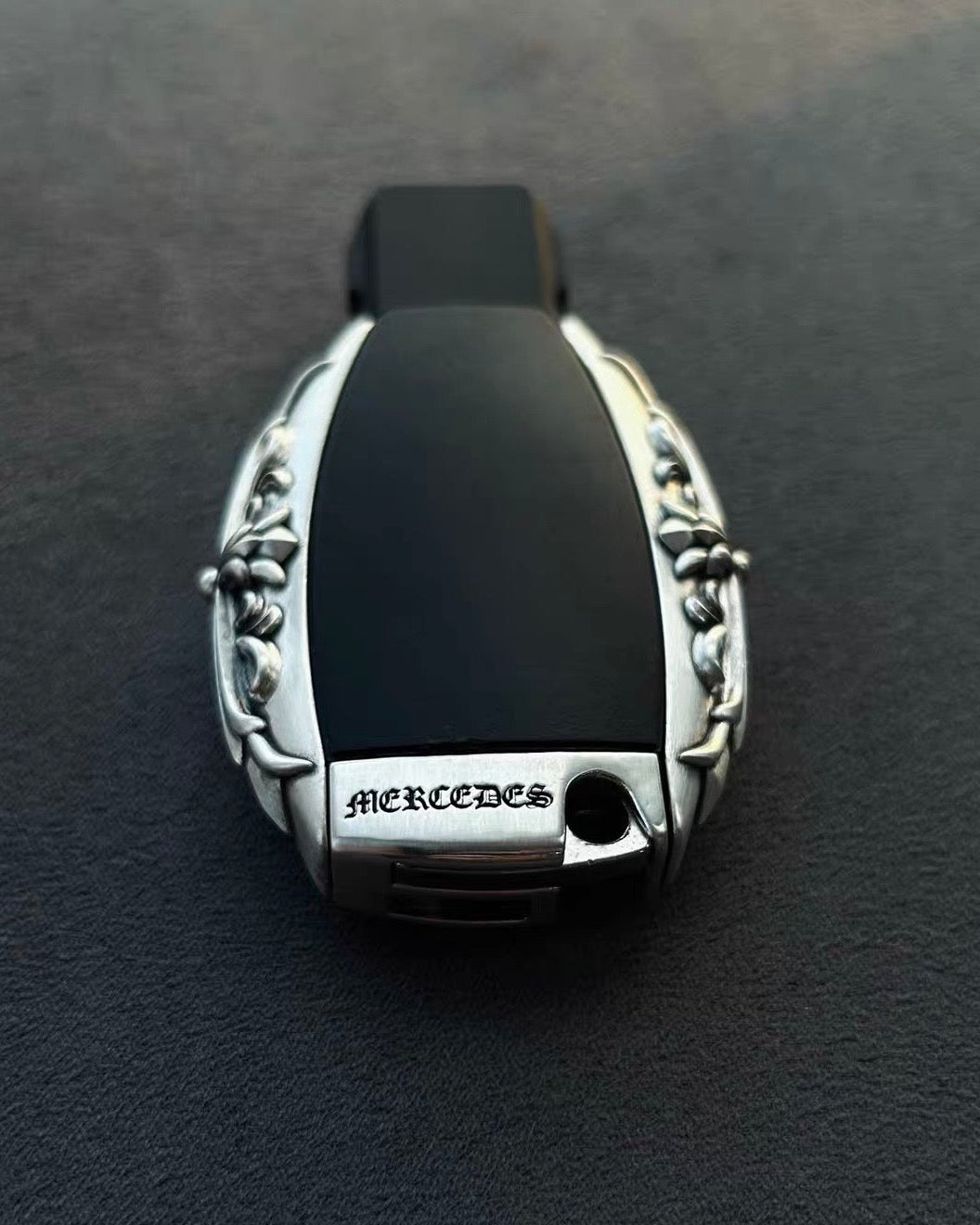 IGNIS ARGENTUM, hand-finished, craftsmanship