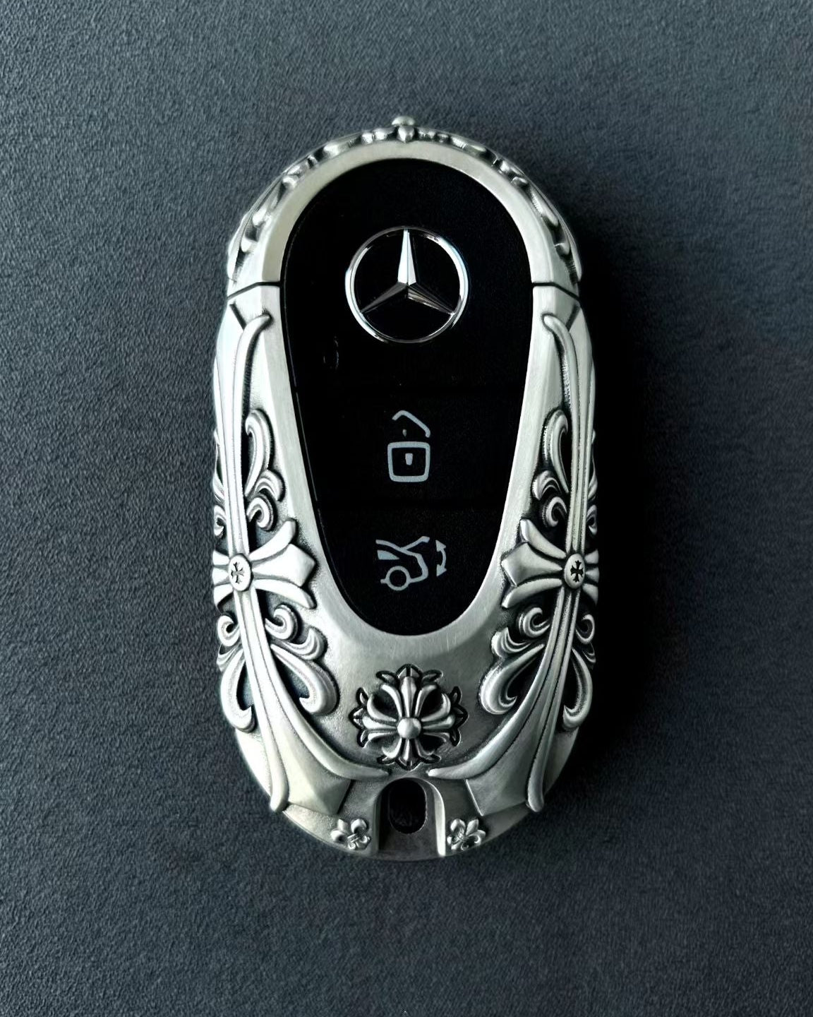 macro detail, three-pointed star, hand-finished surfaces, refined patina