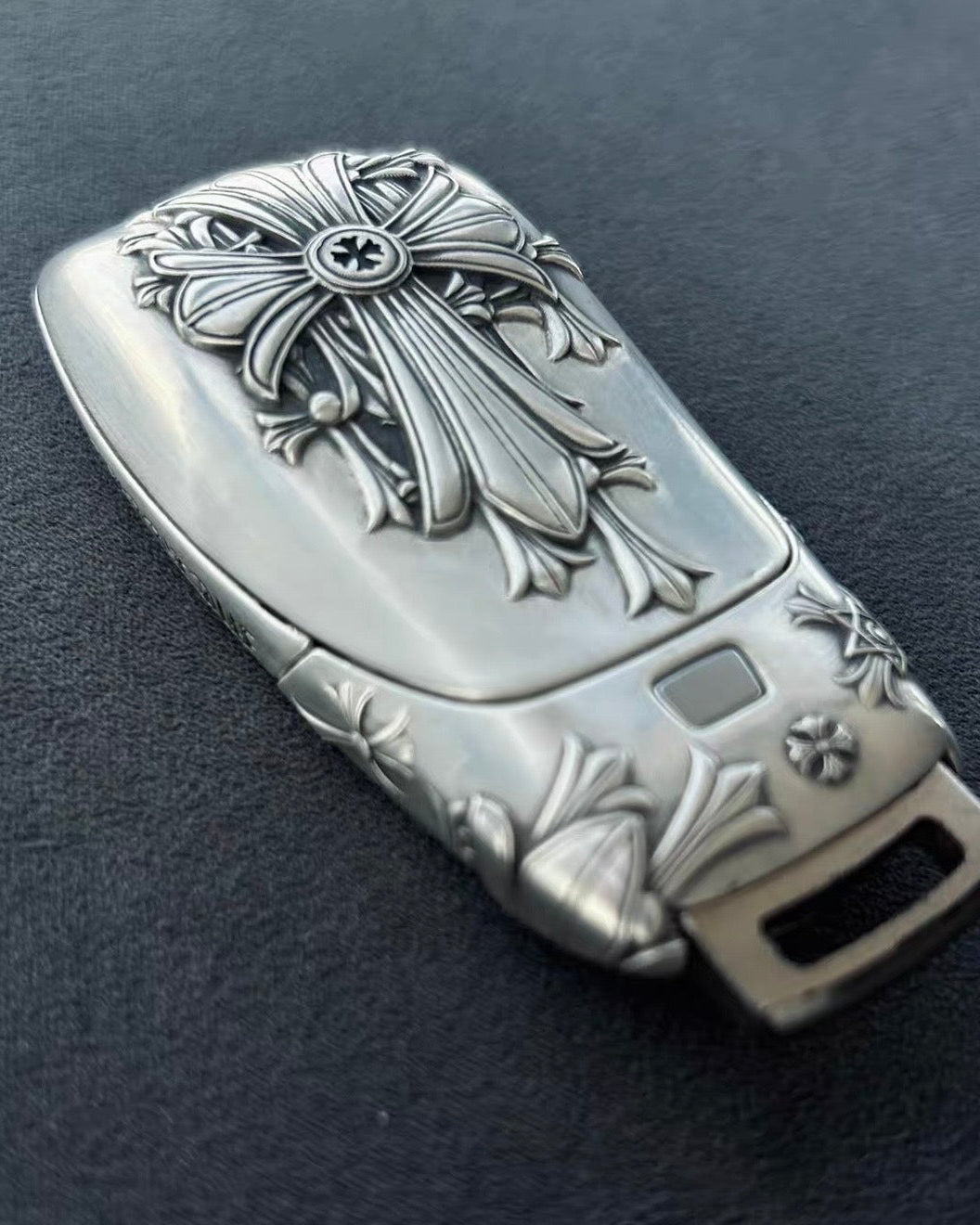 Mercedes Slim Rectangle Silver Key Case, back and personalization view