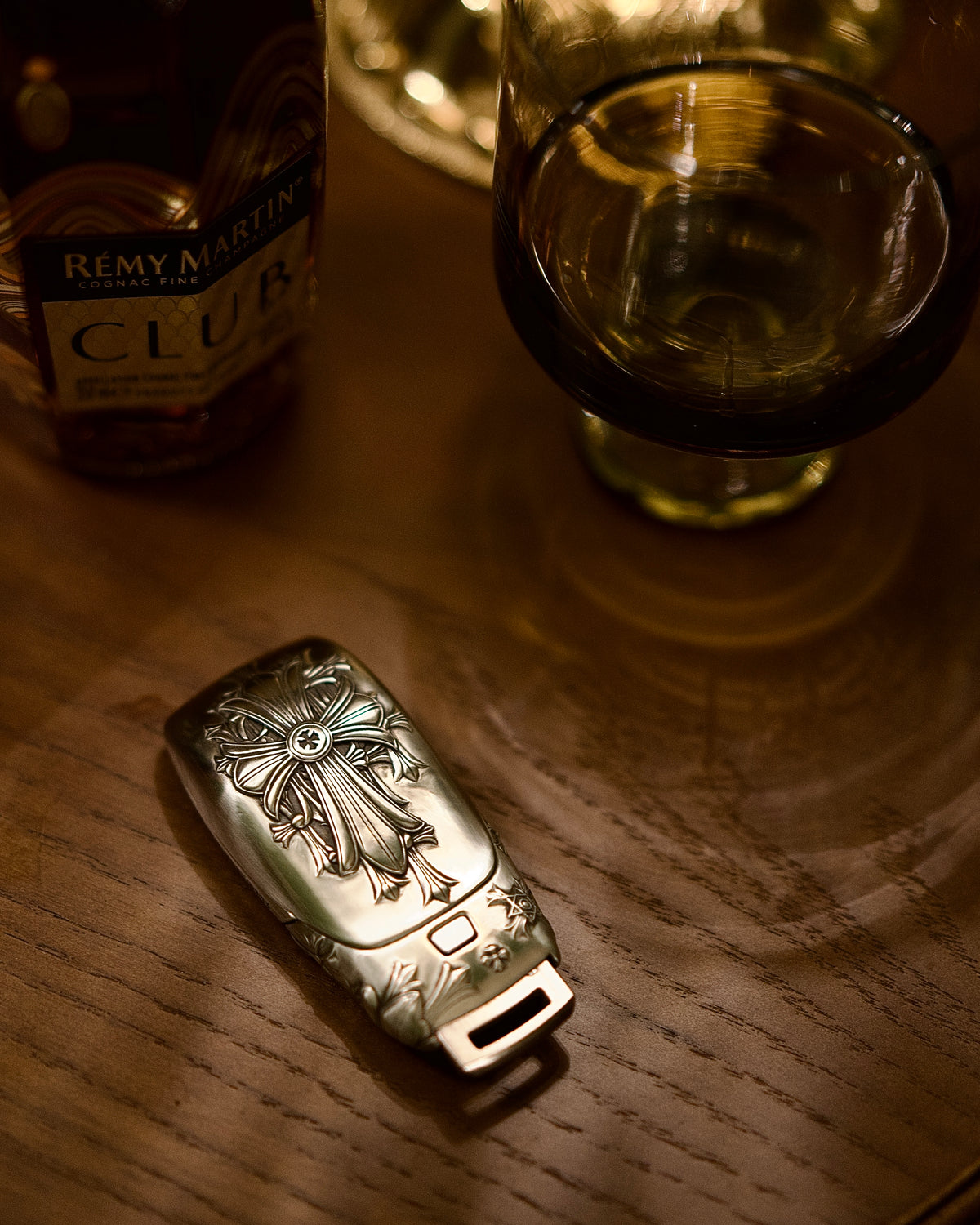 Mercedes Slim Rectangle Silver Key Case, side profile