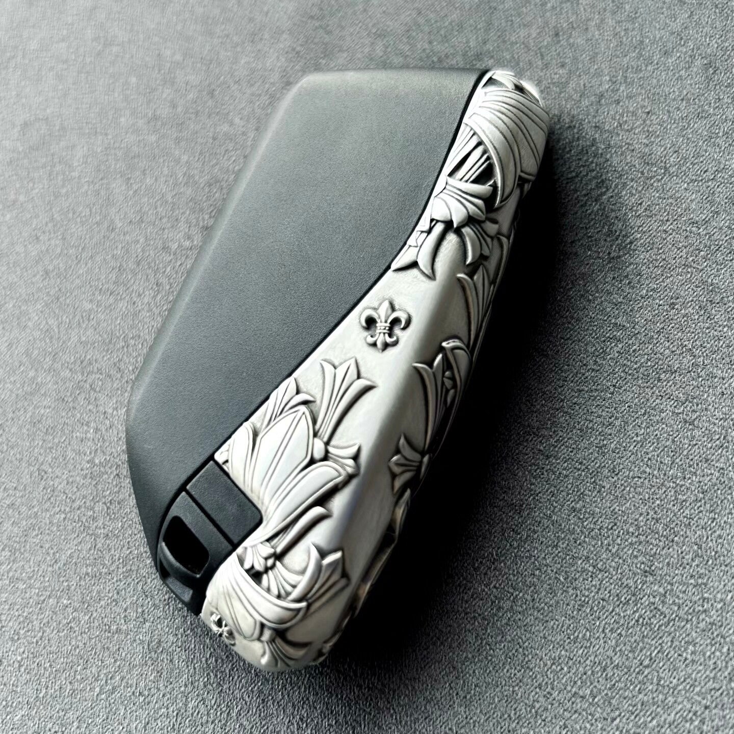 Back view showing continuous floral scrollwork pattern on 925 Sterling Silver
