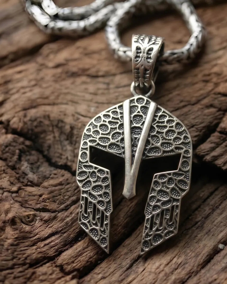 Spartan Helmet 925 Silver Pendant, back or personalization view