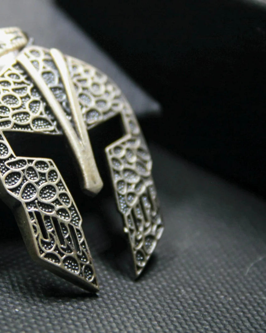 Spartan Helmet 925 Silver Pendant, side profile