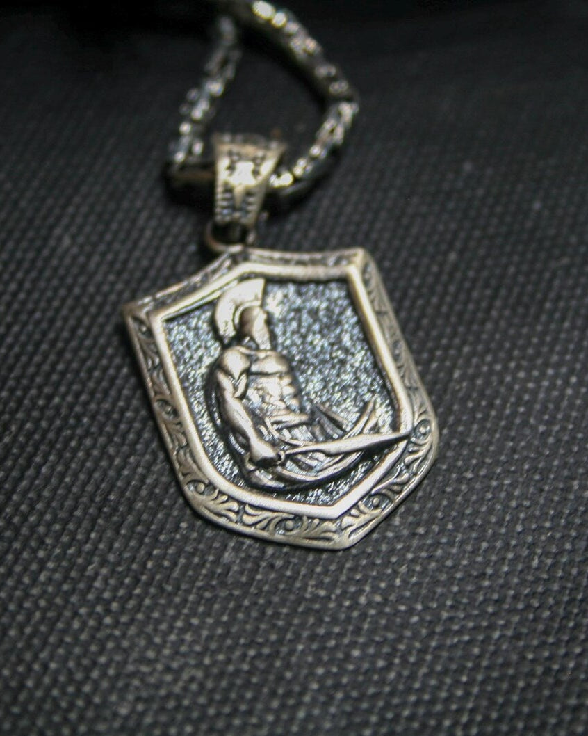 Spartan Shield & Sword Pendant, side profile