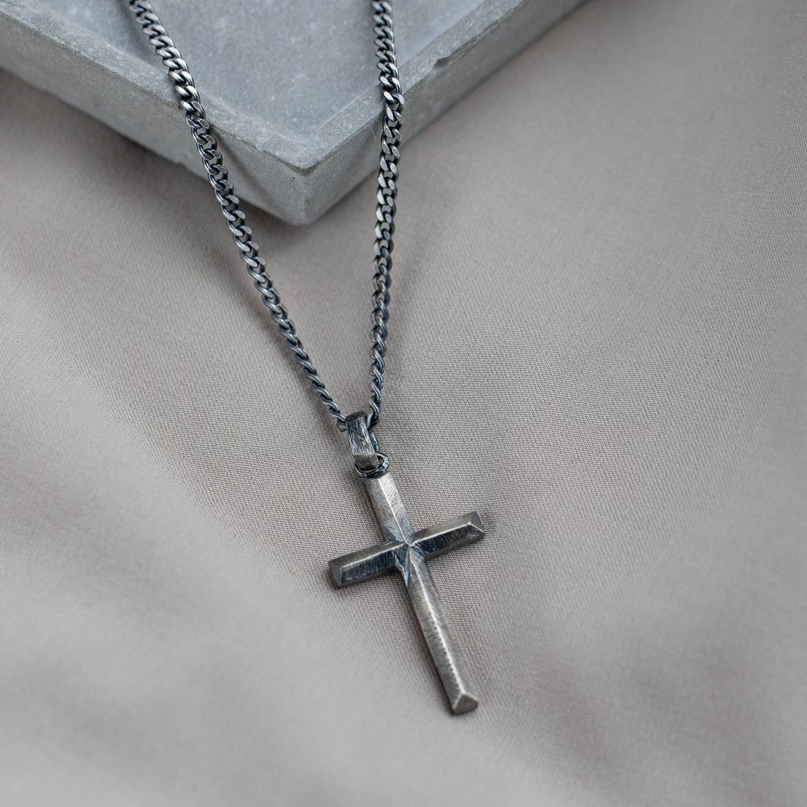 Bible Verse 925 Silver Cross Pendant, engraved front detail