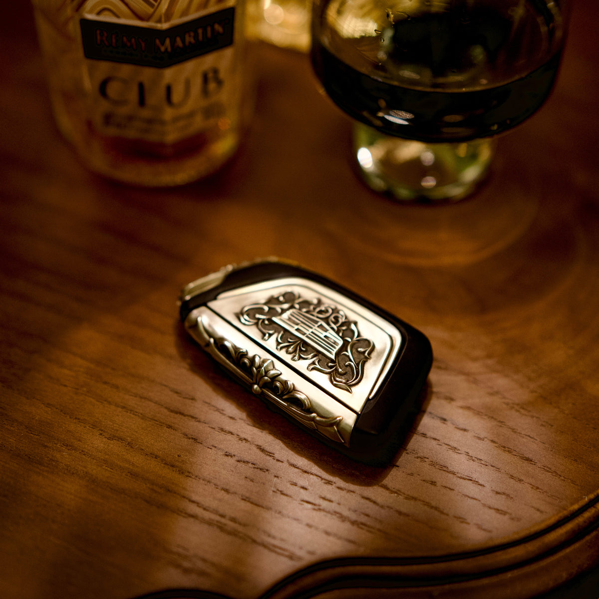 Cadillac Silver Key Case for 4/5/6-Button Keys, button layout