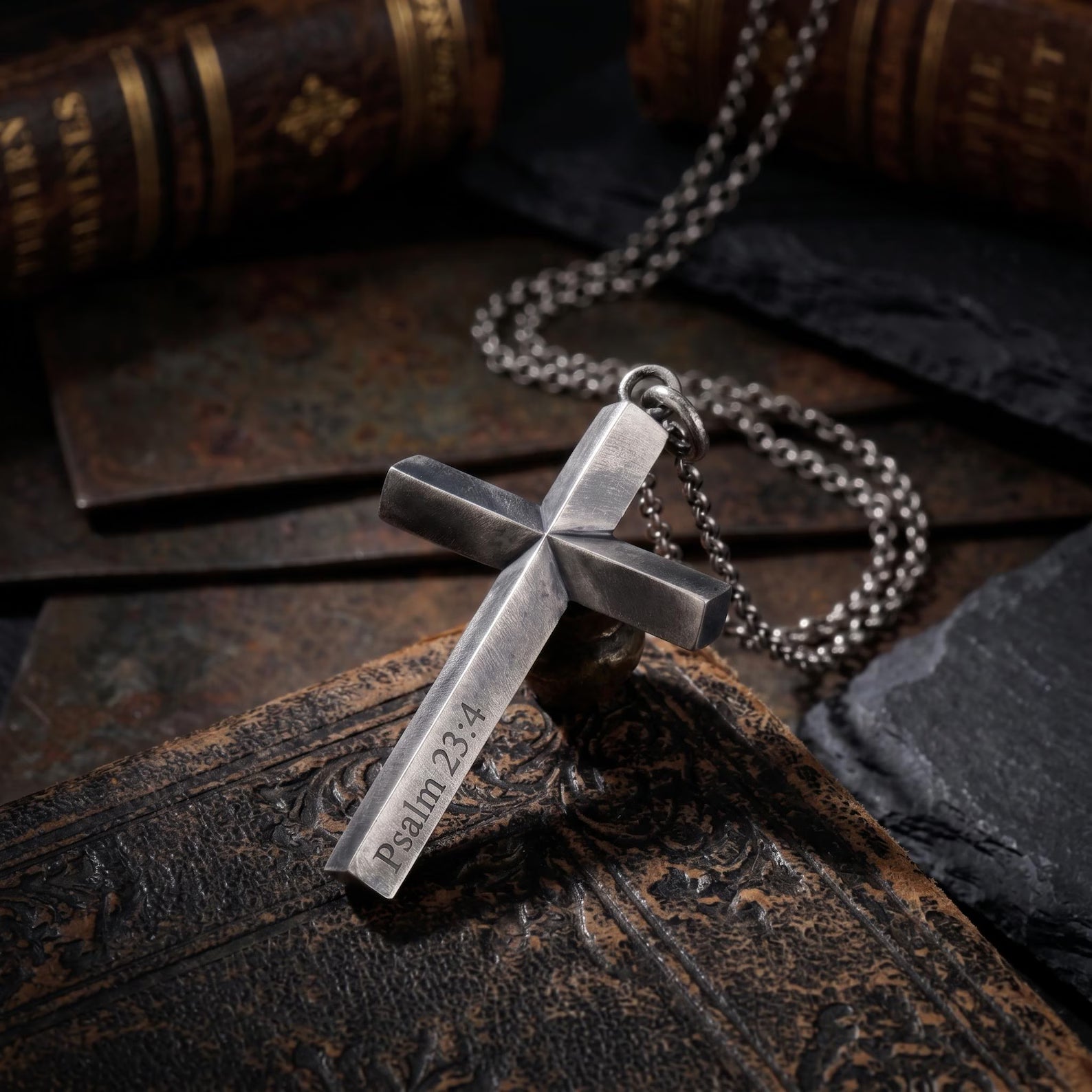 Custom Engraved 925 Silver Cross Pendant, front product view