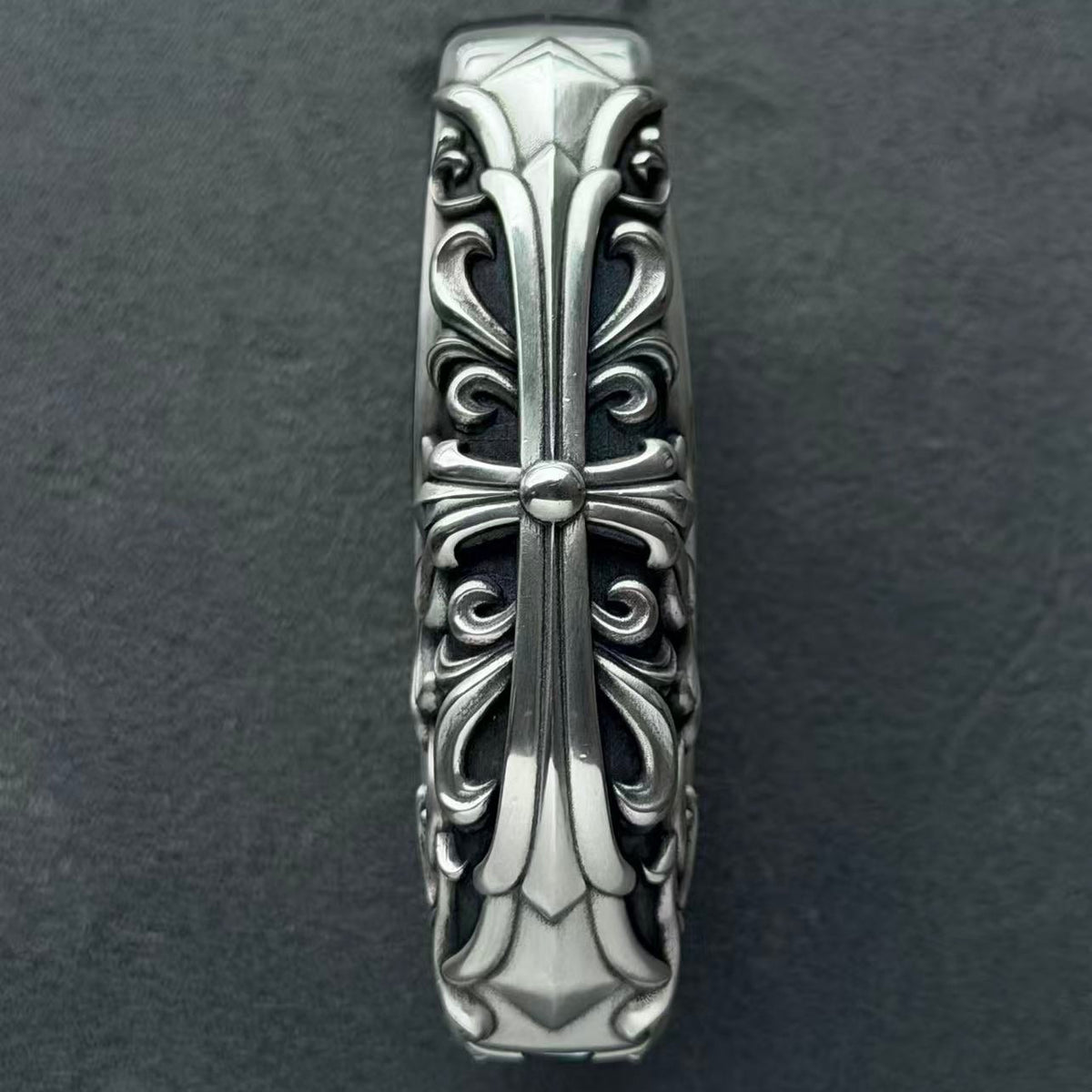Custom Maserati Key Case, side profile