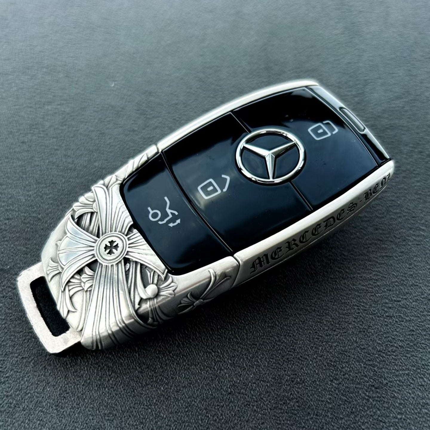 Handcrafted silver car key case, back view