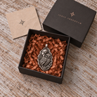 Athena upgraded pendant — 礼盒; design visualization, styling accessories excluded