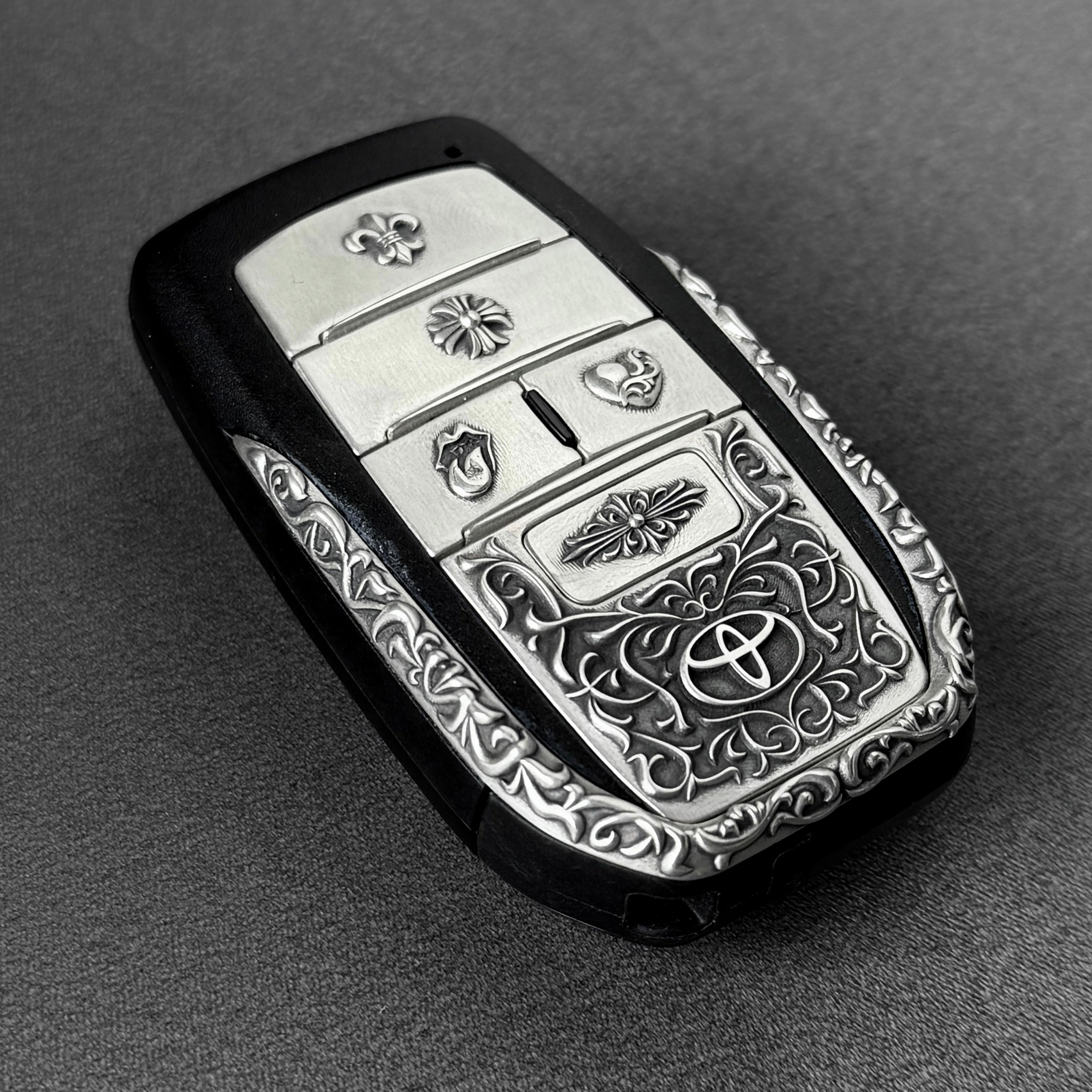 Toyota Alphard Sterling Silver Key Case, front engraving detail