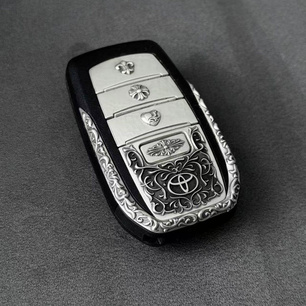 Toyota Land Cruiser LC300 Silver Key Case, back three-quarter view